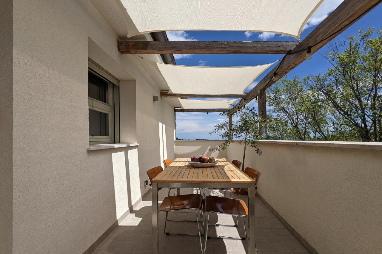 דירות Torre di Palme Casa Luce מראה חיצוני תמונה
